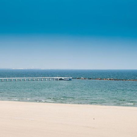Milano Blue Mamaia Hotel Bagian luar foto