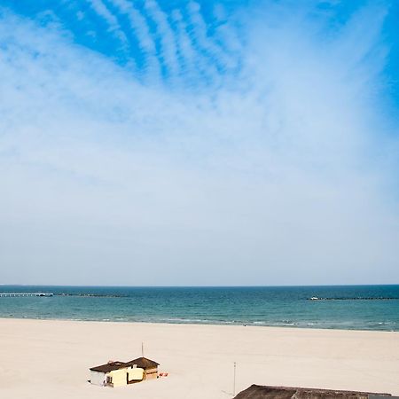 Milano Blue Mamaia Hotel Bagian luar foto